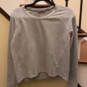 Athleta 🔥 Gray Crew Neck Sweatshirt Sz S